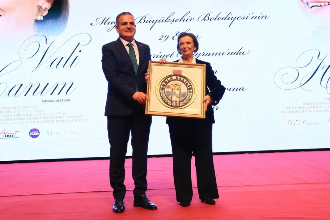 İlk Kadın Vali Lale Aytaman’ın Hayatı Belgesel Oldu 5